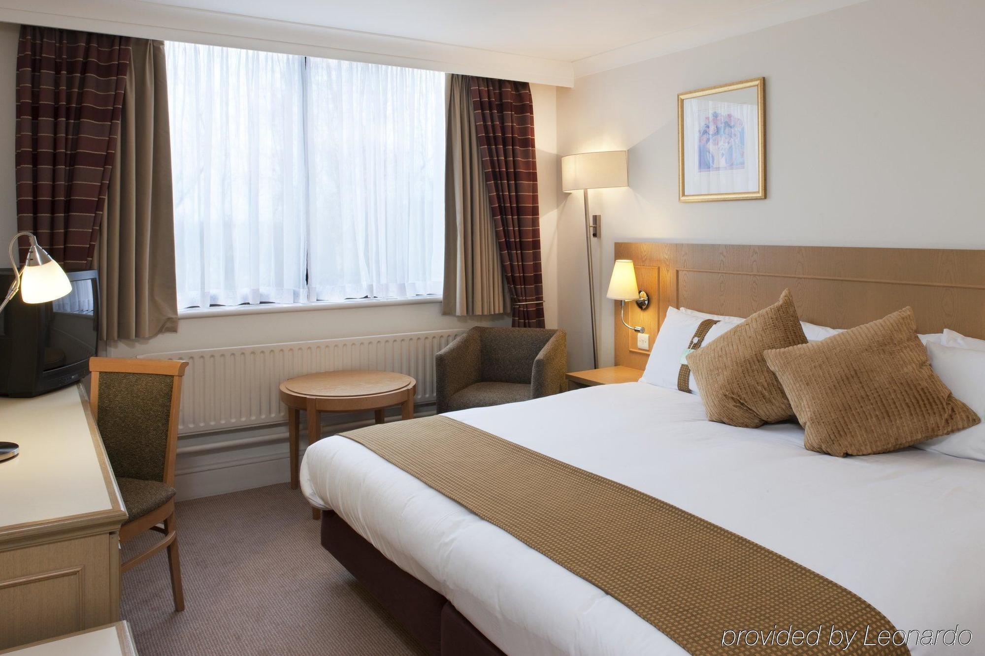 Holiday Inn Peterborough West By Ihg Exterior photo
