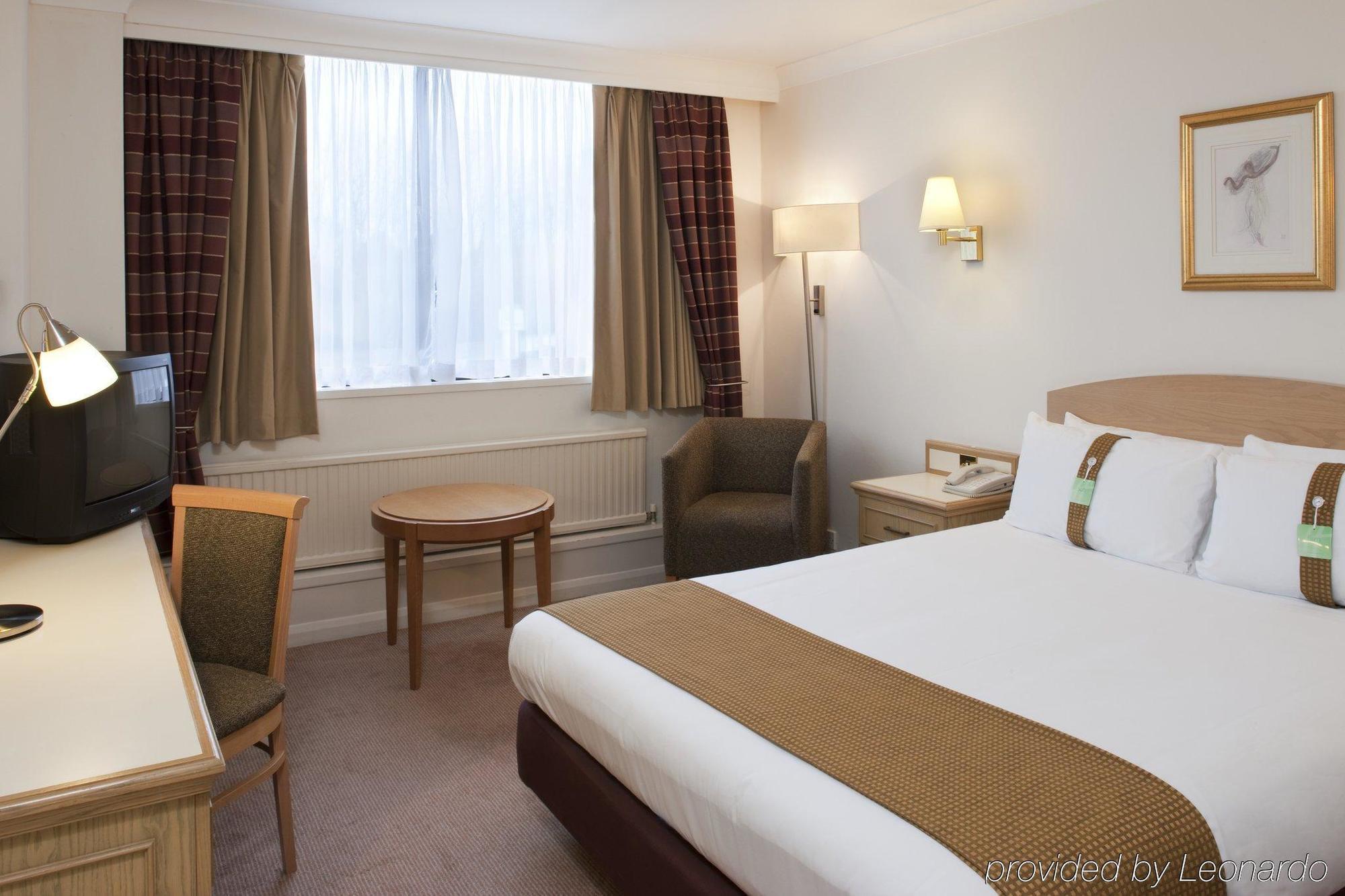 Holiday Inn Peterborough West By Ihg Exterior photo